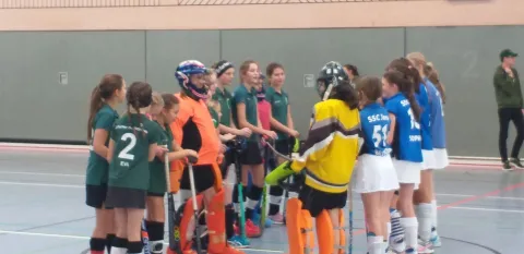 B-Mädchen auf Playoff Kurs