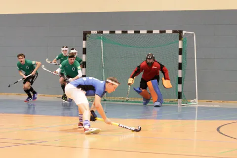 EHC marschiert Richtung Tabellenspitze