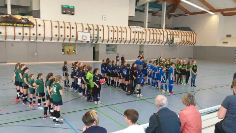 B-Mädchen beim 2. Möhrenkönigsturnier am 30.03.2019 in Heiligenstadt B-Mädchen beim 2. Möhrenkönigsturnier am 30.03.2019 in Heiligenstadt