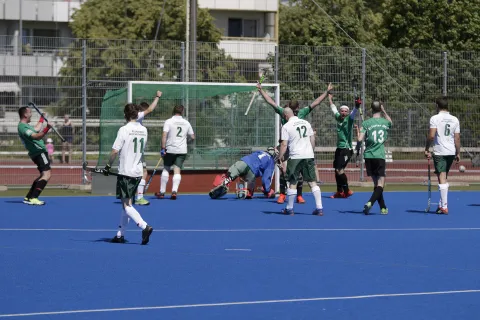 Mit starker Teamleistung das Spiel gedreht und AUFSTIEG