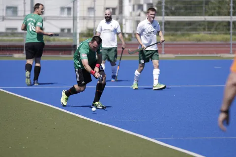 Mit starker Teamleistung das Spiel gedreht und AUFSTIEG