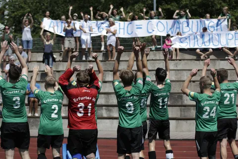 Mit starker Teamleistung das Spiel gedreht und AUFSTIEG
