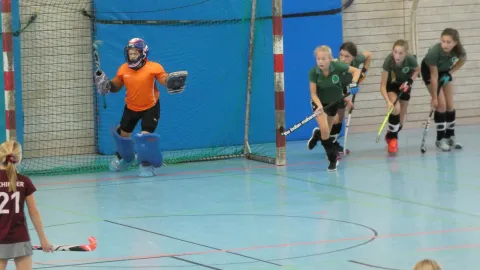 Die B-Mädchen des Erfurter Hockeyclub entführen den „Herzli-Pokal 2019“ aus Aalen Die B-Mädchen des Erfurter Hockeyclub entführen den „Herzli-Pokal 2019“ aus Aalen