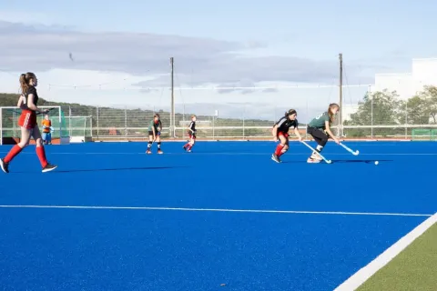 Große Räume auf dem verkürztem Großfeld Große Räume auf dem verkürztem Großfeld