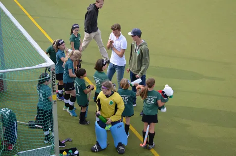 Drei – zwei – eins, diesen Titel haben sich die C-Mädchen verdient geholt! Drei – zwei – eins, diesen Titel haben sich die C-Mädchen verdient geholt!