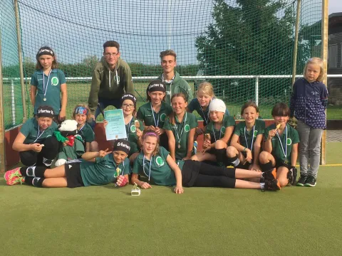 23.09.2017 - gespielt hat sie auch mit den Älteren