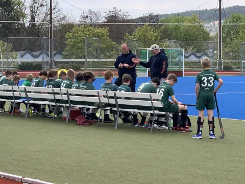 Besprechung zur Halbzeit Besprechung zur Halbzeit