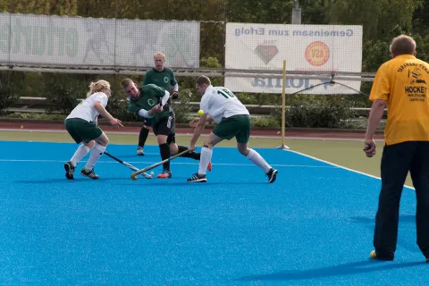 Martin Balles Ball im Kreis Martin Balles Ball im Kreis