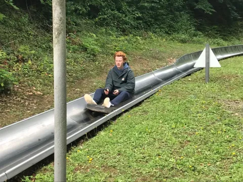 Sommerrodelbahn 4/9
