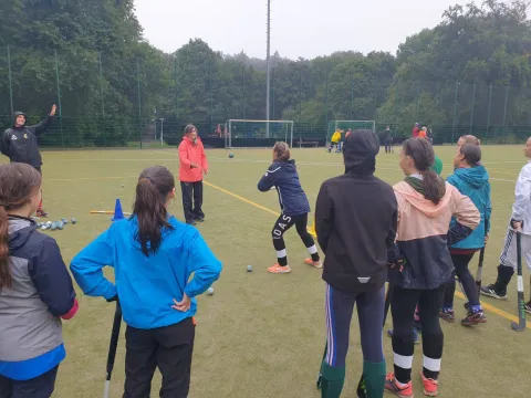 Training mit Natascha Keller 2/5