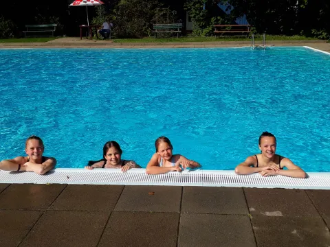 endlich Badewetter 2/5