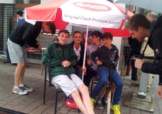 Fans des Erfurter Hockey Club e.V. bei jedem Wetter