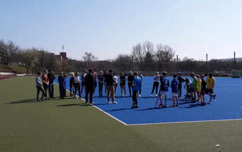 Auch das Pfeifen muss gelernt werden: 20 neue Schiedsrichter für Erfurt!