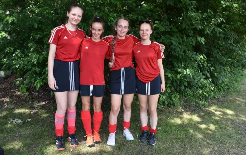 Frieda, Johanna, Emely und Lina Frieda, Johanna, Emely und Lina