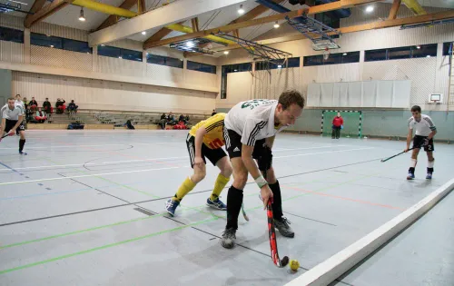Erfurter Herren auf dem Weg nach vorne