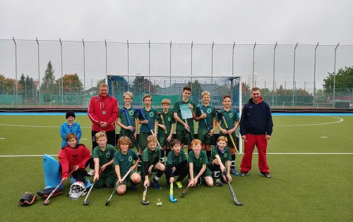 Knaben B ergänzen die EHC-Siegesserie