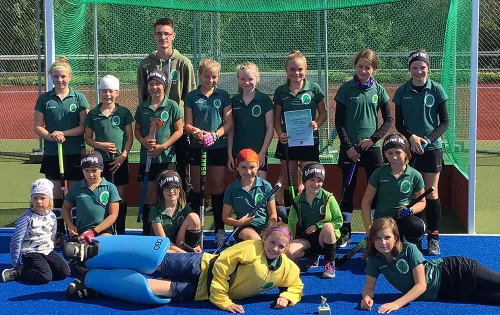 Mädchen B gewinnen Mitteldeutschen Pokal